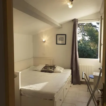 Bed & Breakfast Bois Joli Hyères