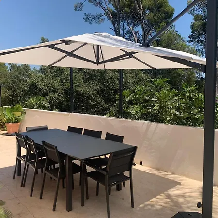 Bois Joli Oda ve Kahvaltı 4*